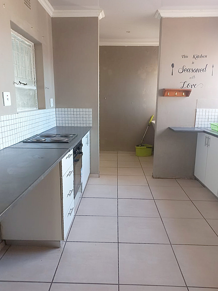 4 Bedroom Property for Sale in Vredenburg Western Cape